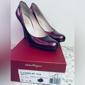 Salvatore Ferragamo Women's Purple Pumps Size: 8.5B Heel 3.5 inches